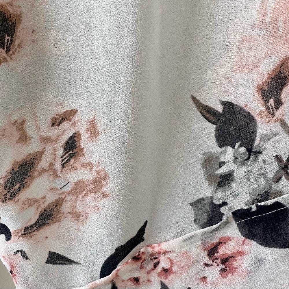 BLACK Tape_ Floral Semi Sheer Wrap Kimono Top (Size:Small) - Picture 6 of 8